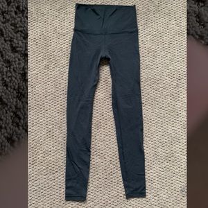 Ivivva black high-waisted leggings